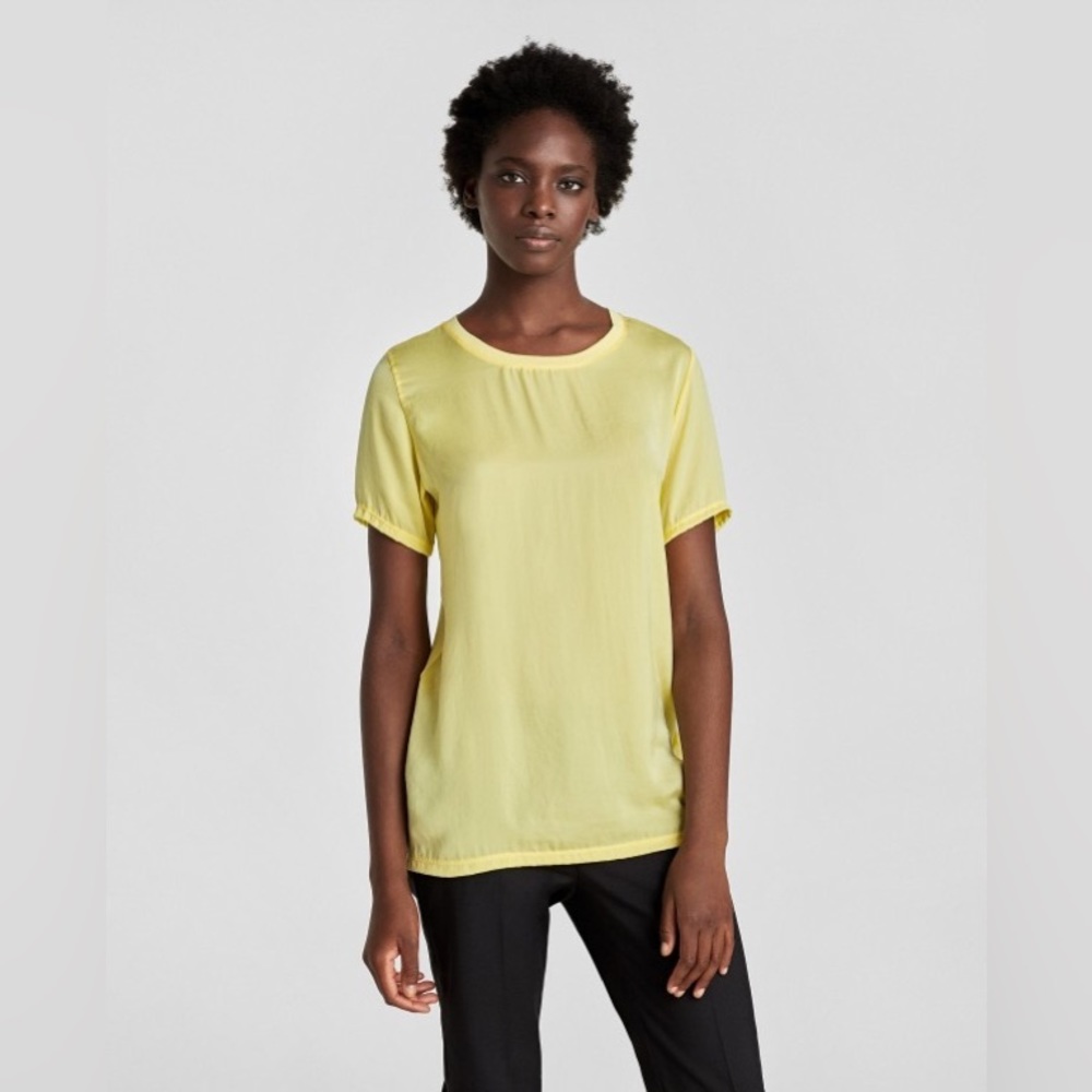 NWT ZARA WOMEN'S T-SHIRT WITH SHORT SLEEVES YELLOW SZ SMALL